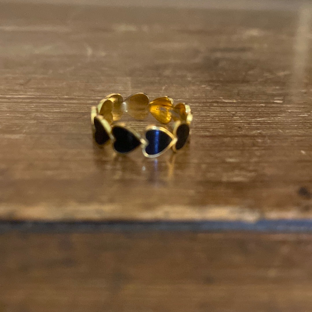 ANELLO CON CUORICINI DI SMALTO