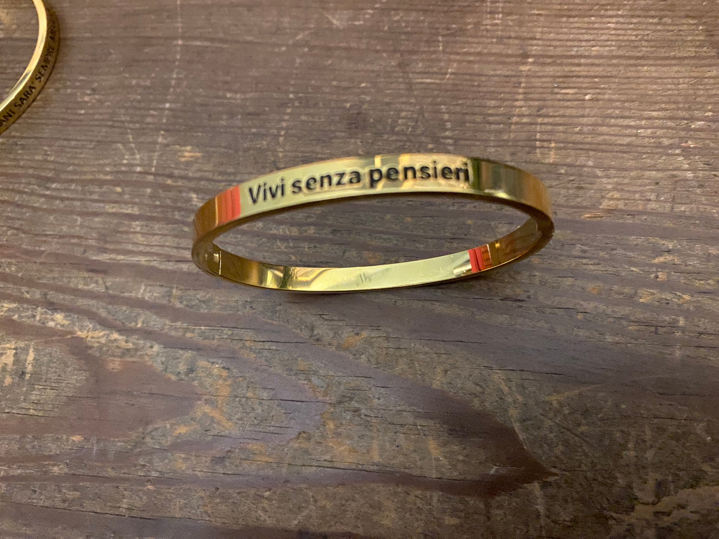 BRACCIALE RIGIDO CON FRASE