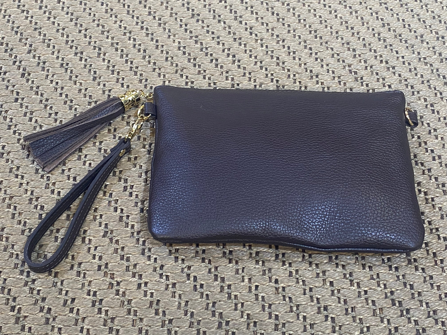 POCHETTE MEDIA CON MANICOTTO E TRACOLLA